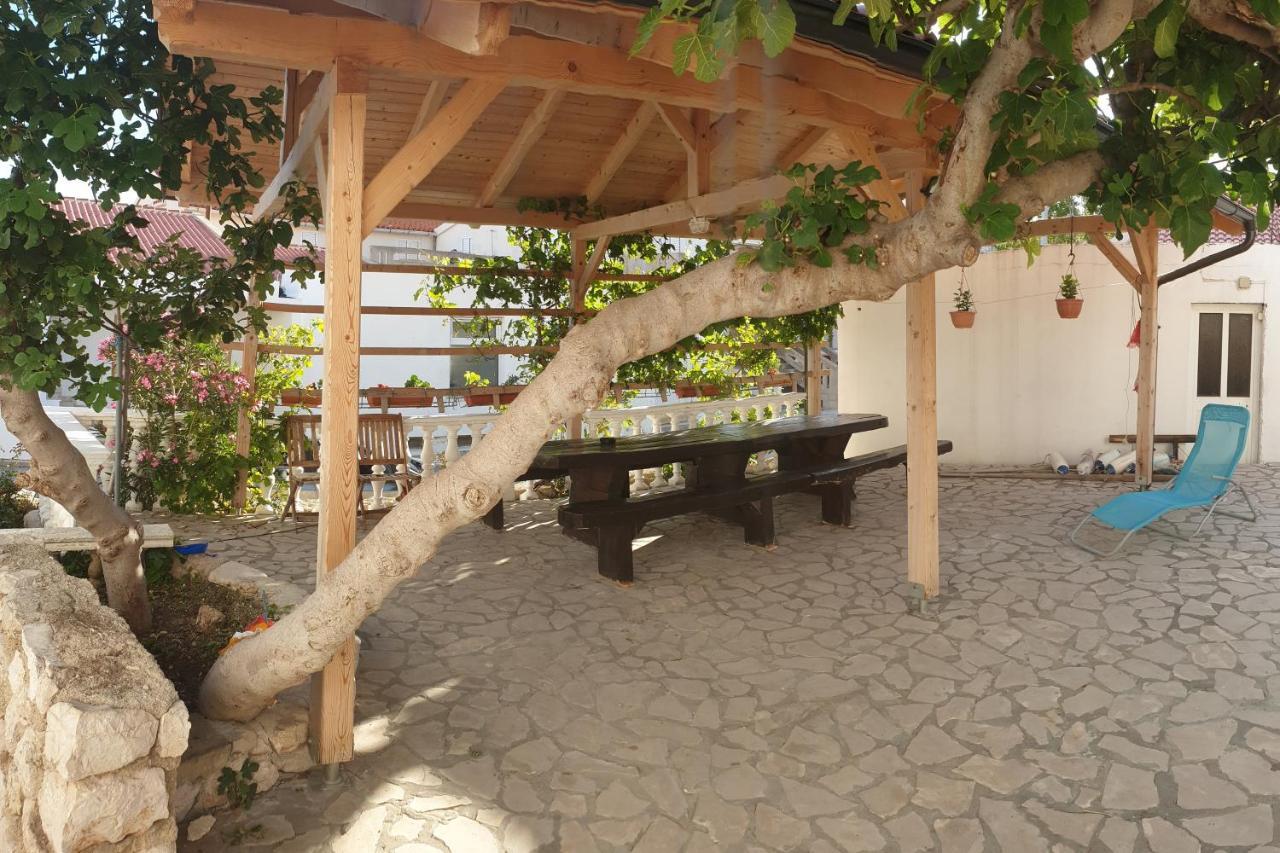 Apartment Metajna 6498E מראה חיצוני תמונה